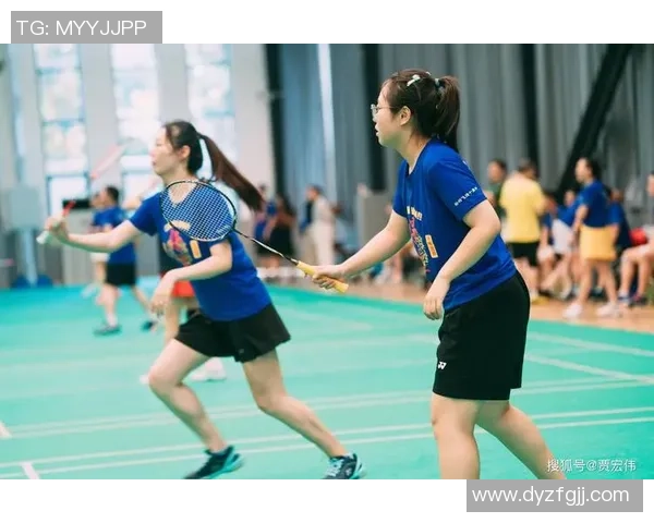 羽毛球巨献：深入探讨西安羽毛球队的训练理念与团队精神