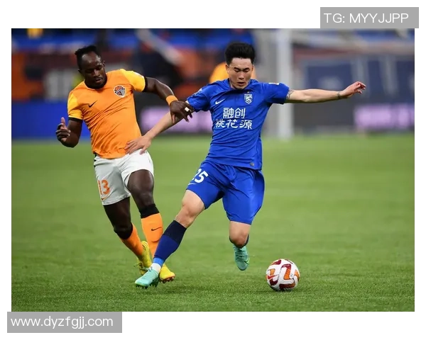 足球热点：解读武汉足球队的中路突破